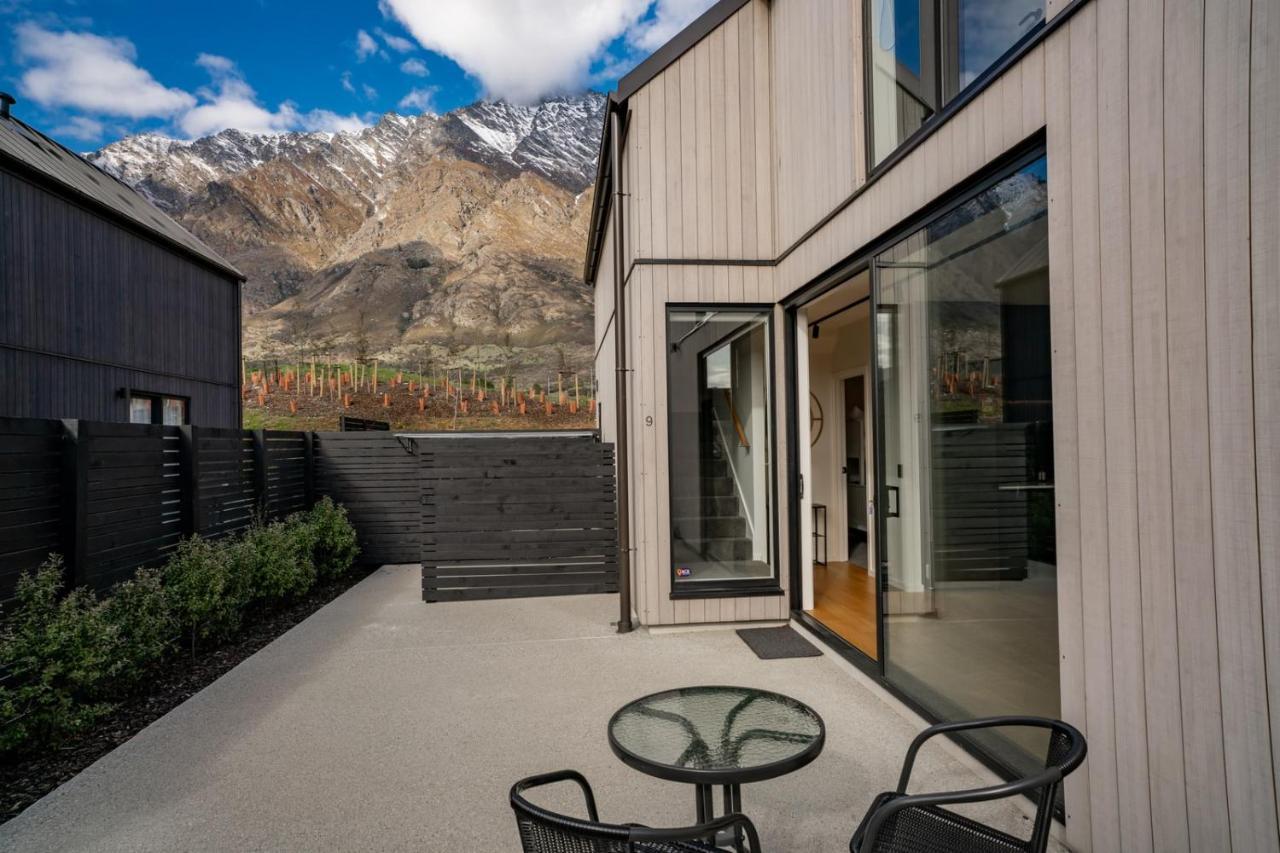 Nestled Below The Remarkables Queenstown Exterior foto